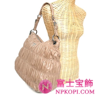 プラダ（PRADA）NAPPA GAUFRE`　レディースショルダーバッグ　ライトブラウン　BR4729-QRD-314 